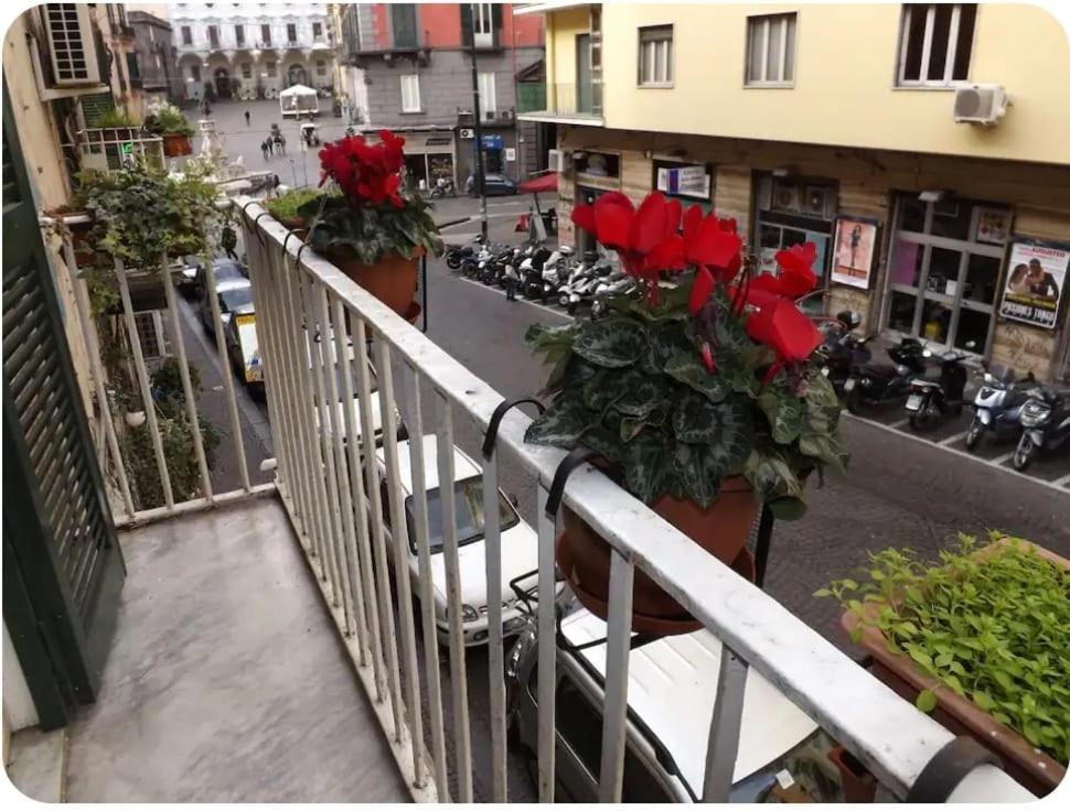 Guide Tour Apartments Napoli Eksteriør billede