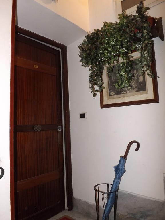 Guide Tour Apartments Napoli Eksteriør billede