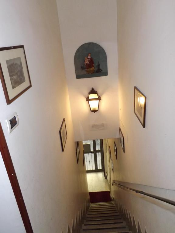 Guide Tour Apartments Napoli Eksteriør billede