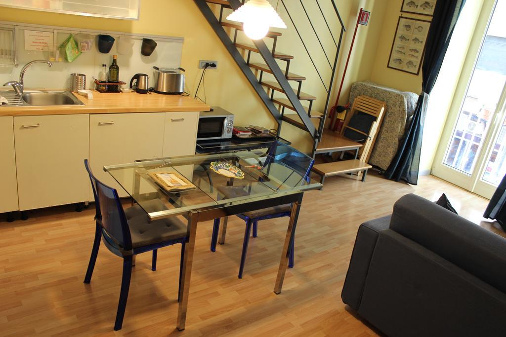 Guide Tour Apartments Napoli Eksteriør billede